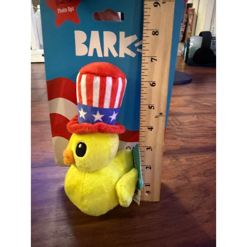 BARK Uncle Duck Plush Dog Toy‎ Yankee Doodle Dogs Squeaker Crinkle NWT Patriotic